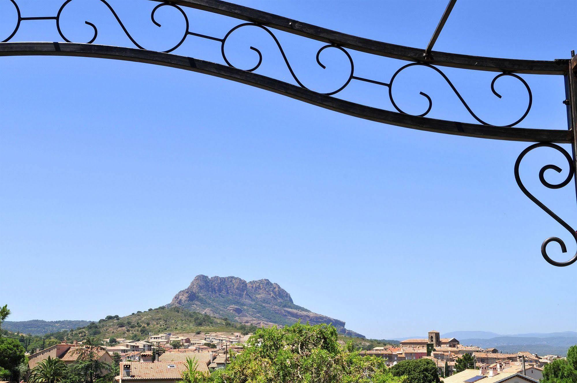 Village Club Mileade Roquebrune/Argens エクステリア 写真